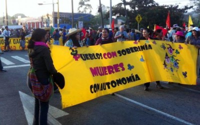 Video de las Mujeres en la Caminata por la Dignidad y la Soberanía «Paso a Paso»