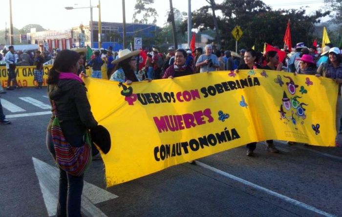 Video de las Mujeres en la Caminata por la Dignidad y la Soberanía «Paso a Paso»